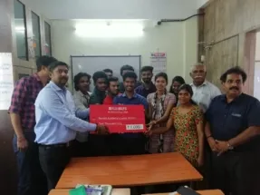 IELTS DELEGATES HANDING OVER CASHBACK FOR ELIGIBLE STUDENTS