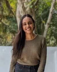 whatsapp_image_2022__g5nZN