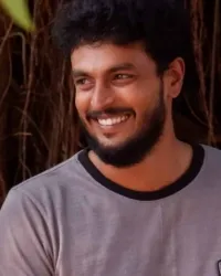 whatsapp_image_2022__k9weJ